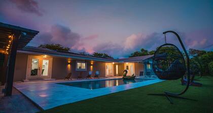 Cozy Villa | Grill | Mini Golf | Billiards | Pool