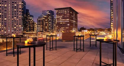 Omni Boston Hotel at the Seaport