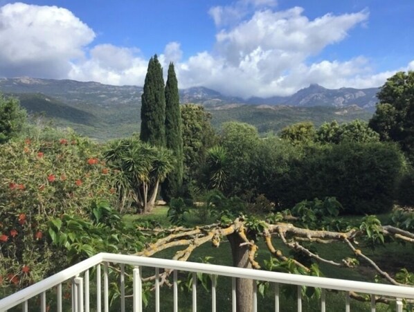 Enjoy breathtaking views of rolling hills and mountains from this scenic viewpoint.