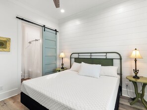 6 habitaciones, tabla de planchar con plancha y wifi gratis 