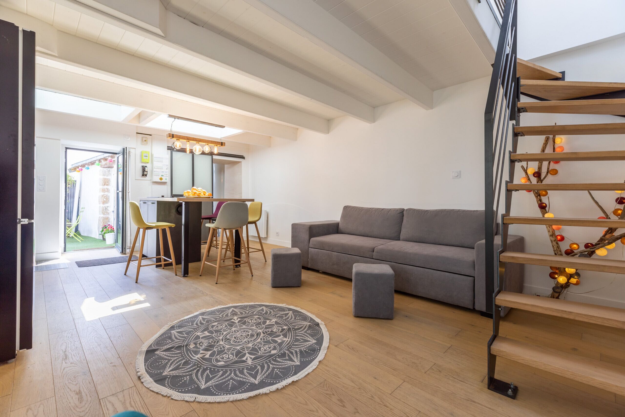 Petite maison pleine de charme dans le bourg