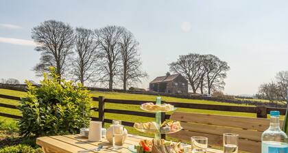 A cosy house offering accommodation for up to six guests