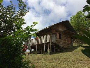 Exterior - Ecocabaña Armenia Quindío Con Vista Hacia La Montaña, Con Terraza De Meditación (Pijao)