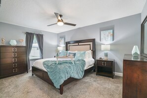 3 bedrooms, in-room safe, desk, iron/ironing board