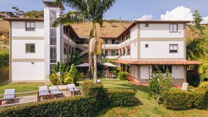 Front of property - Soy Local Guatapé (El Peñol)