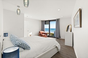 5 Schlafzimmer, Bügeleisen/Bügelbrett, Reisekinderbett, kostenloses WLAN