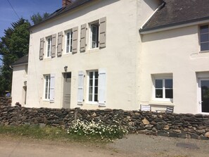 Exterior - Studio Indépendant 2 Pers - Châtillon sur Colmont (Châtillon sur Colmont)