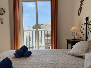 2 Schlafzimmer, Bügeleisen/Bügelbrett, kostenloses WLAN, Bettwäsche