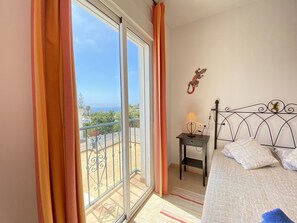 2 bedrooms, iron/ironing board, free WiFi, bed sheets - Chimenea Pinar 2 Apartment by Casasol (Nerja)