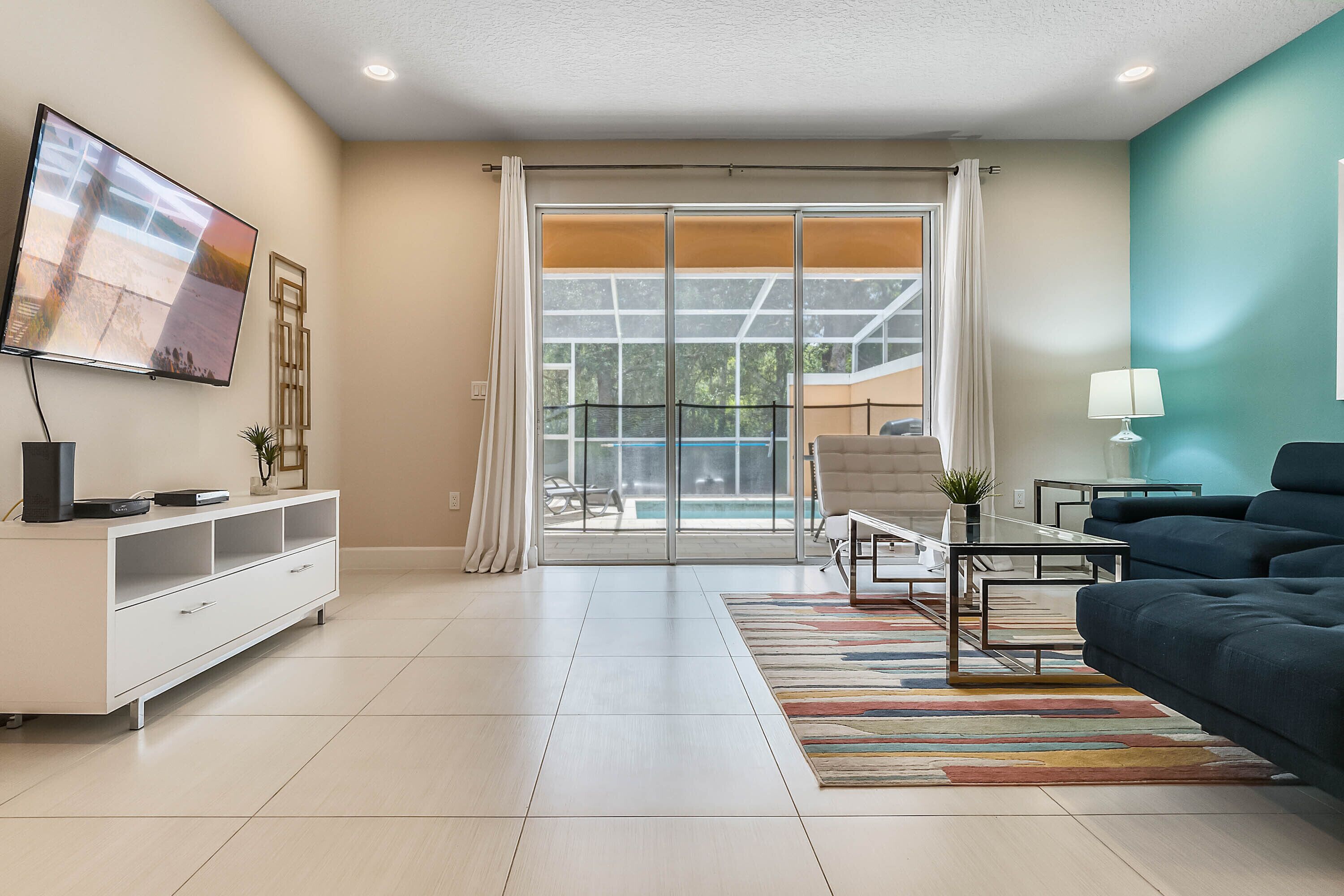 3 Bedrooms / 3 Bathrooms / Serenity (1605 TA)