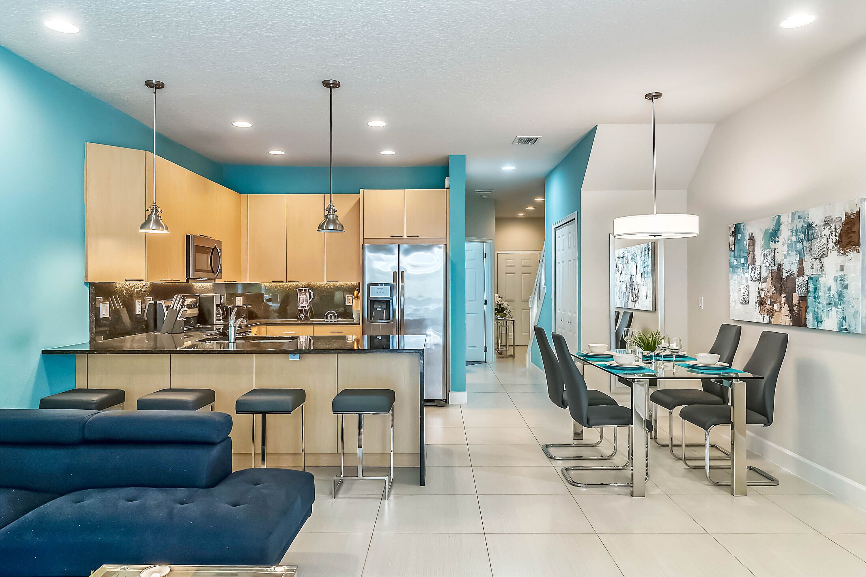 3 Bedrooms / 3 Bathrooms / Serenity (1605 TA)