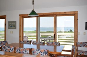 Dining - Osprey Nest-Waterfront, Sunsets! (Chincoteague)