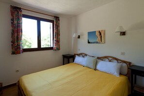 4 bedrooms, travel cot, free WiFi