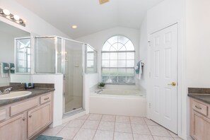 Hair dryer, towels - Orange Tree Pool Home with spa. Enjoy recreation and relaxation in this inviting community near the best of Orlando's hot spots! (Clermont)