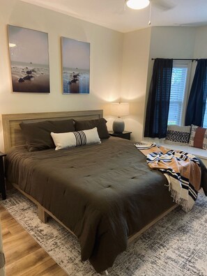 3 chambres, lit parapluie, Wi-Fi gratuit, draps fournis