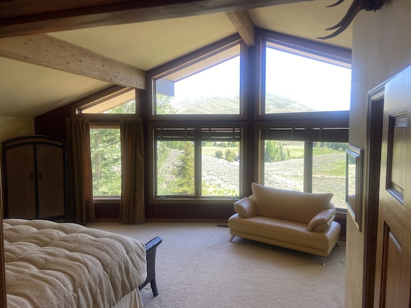 3 عدّة غرف نوم ومكتب ومكواة/لوح كي وواي فاي مجانًا