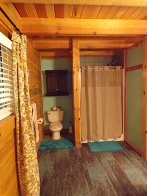 Towels, toilet paper - Three bedroom  in United States of America, Cloudcroft (Cloudcroft)