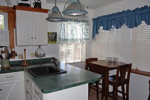 Mikrobølgeovn, ovn og oppvaskmaskin