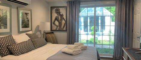 3 slaapkamers, een bureau, een strijkplank/strijkijzer, gratis wifi