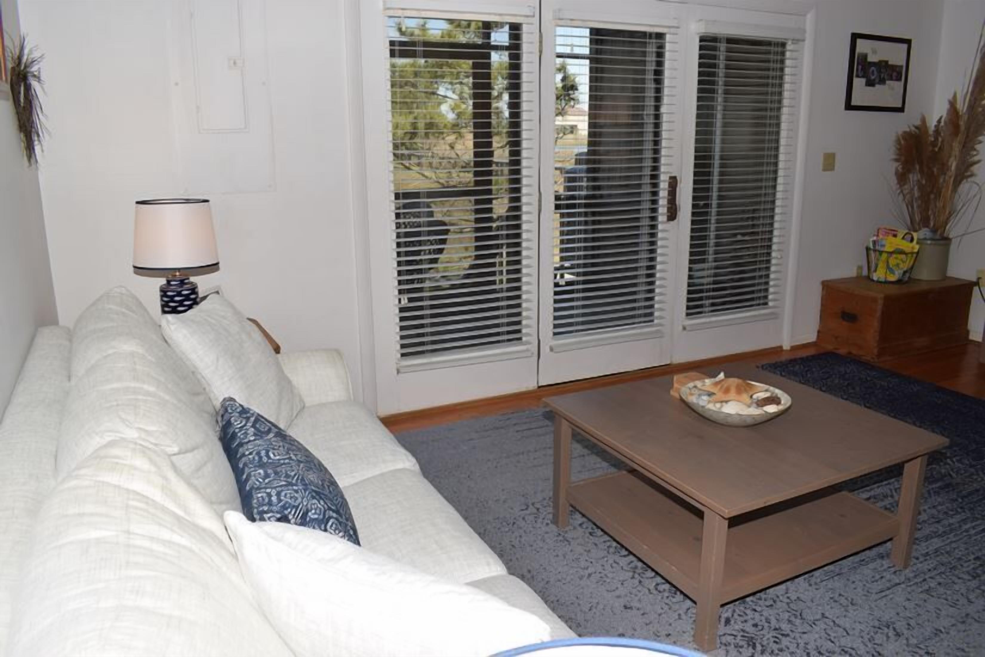 Millers Marsh- 2br | Marsh Views | Shared Pier - Chincoteague, VA
