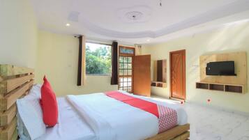 1 makuuhuone, työpöytä, Wi-Fi