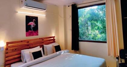 Deluxe Family Suite 2