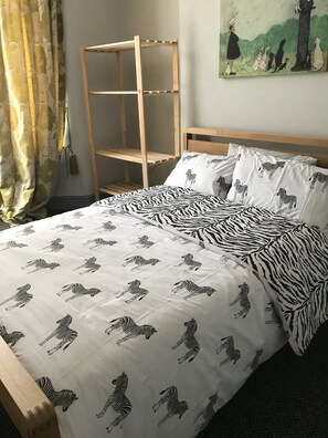 House, Multiple Beds | 3 bedrooms, iron/ironing board, free WiFi, bed sheets - Stunning 3-bed House in Liverpool (Liverpool)