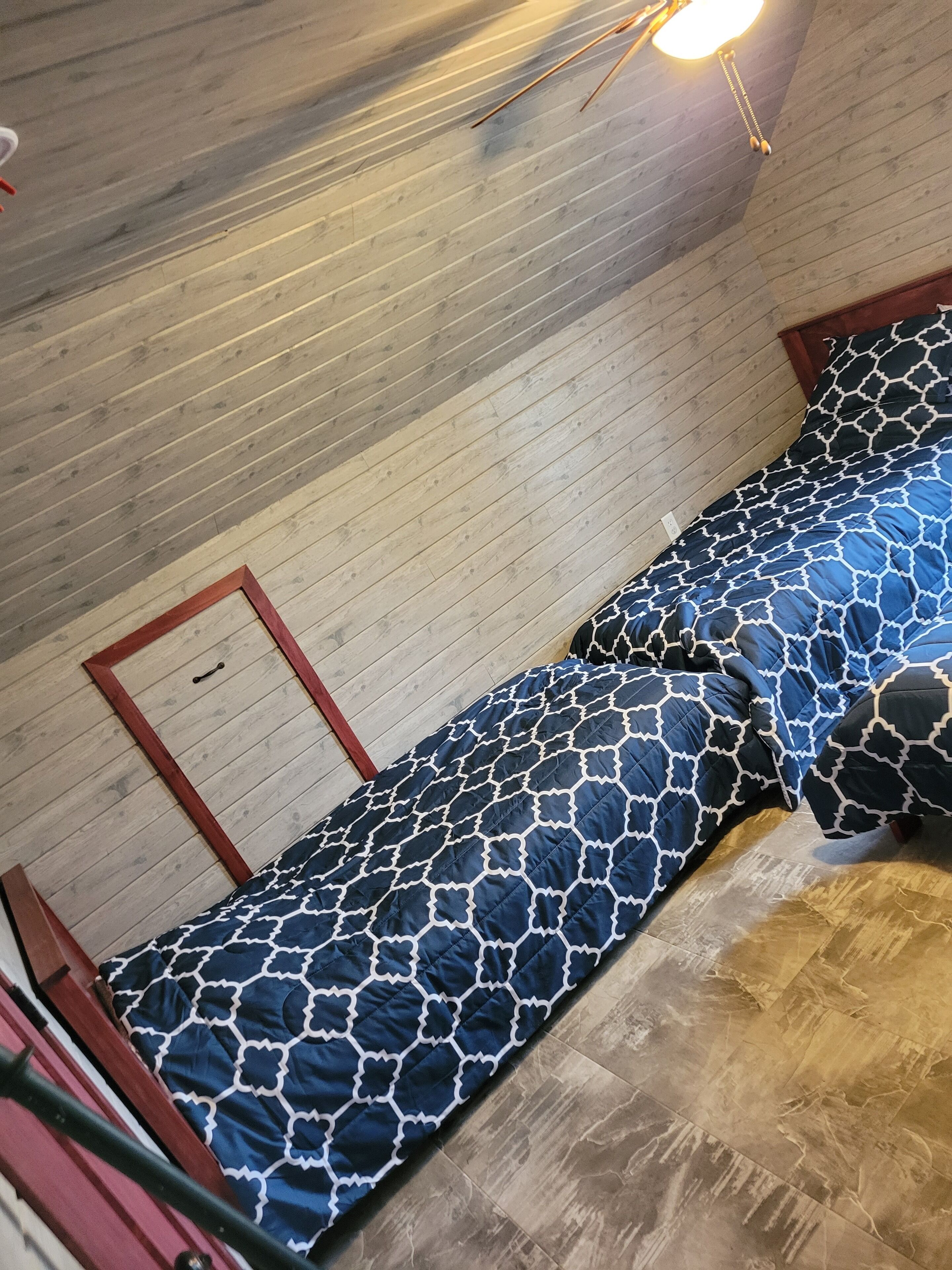 Long Lake Retreat-Bunkhouse