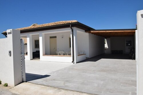 A stone's throw from the sea