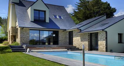Maison sur lâile aux moines avec piscine