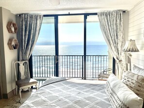 2 habitaciones, tabla de planchar con plancha y acceso a internet