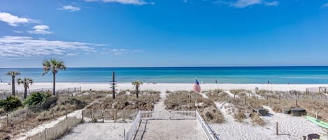 Beach | On the beach, sun loungers, beach towels