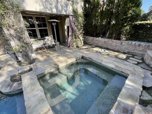 Piscina externa, piscina aquecida