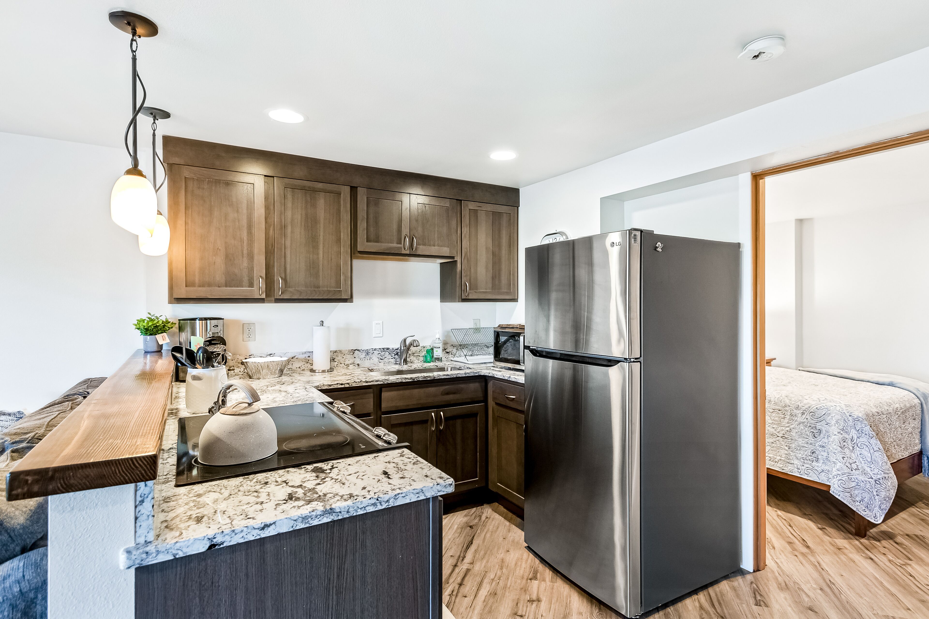 Downtown Waterfront Condo w/Free WiFi, Private Marina, and Shared Washer/Dryer