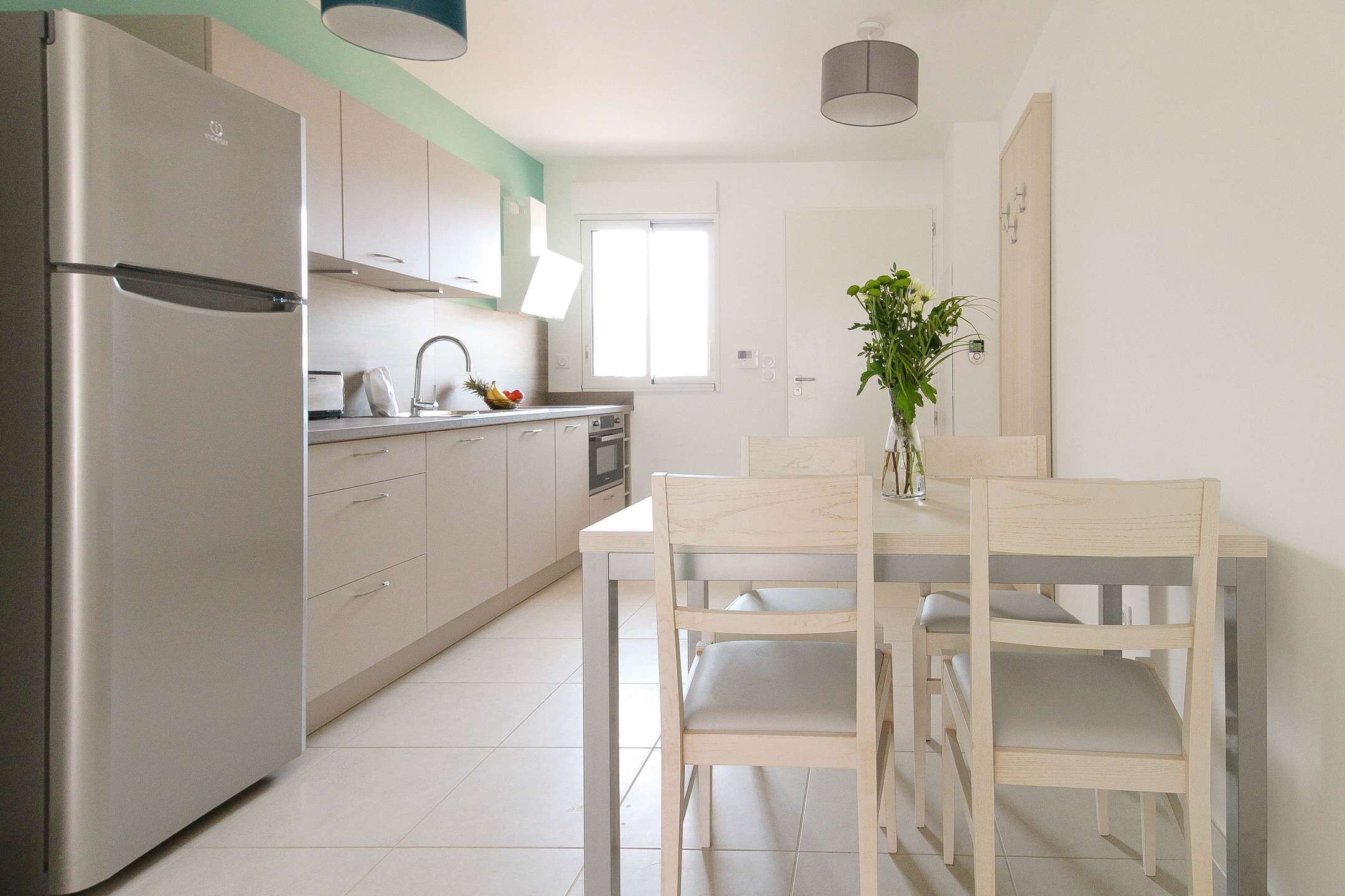 Pleasant duplex apartment with hotel services -