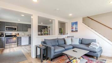 TV, fireplace, books, offices