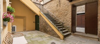 La Torretta - downtown Cortona, on the second floor of a noble palazzo