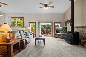 Télévision à écran plat