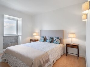 3 quartos, berço de viagem, Wi-Fi de cortesia