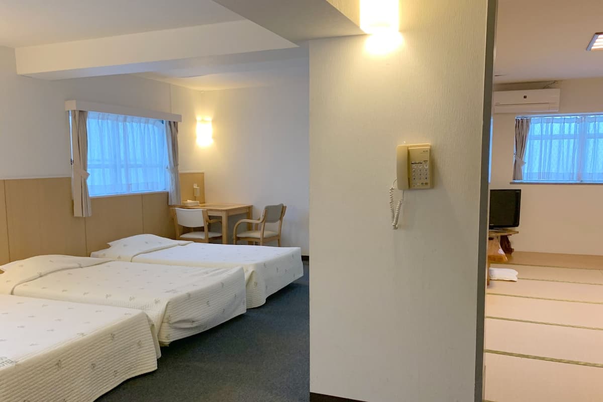 家庭房, 吸烟房 (Japanese Western Style) | 客房内保险箱、免费 WiFi、床单