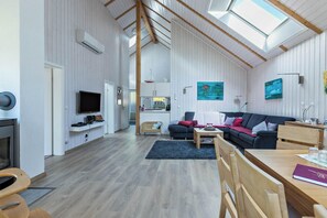 Flachbildfernseher, Videospielkonsole