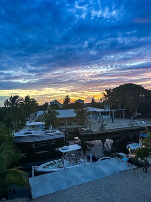 Marina - New pool & Huge master suite! Open water views , 2 stories of wrap around decks (Summerland Key)