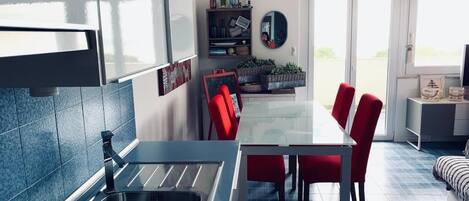 تناول الطعام