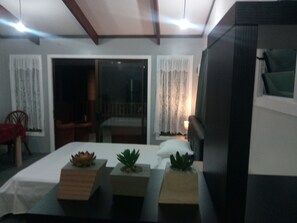 3 bedrooms, iron/ironing board, free WiFi, bed sheets - Te Moana Nui Villa 1 - 2BR (Rarotonga)