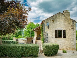 Exterior - Authentic country house with new private pool (Puy l'Eveque)