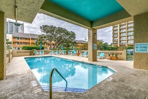 Imagen sin descripción, 2 de 25, botón