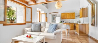 Holiday Home Es Camp Pla with Pool & Wi-Fi