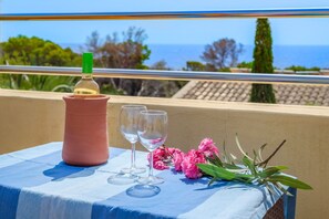 Outdoor dining -  Vacation Home Casa Folara with Sea View, Pool, Wi-Fi, Terrace & Garden (Cala Llombards)