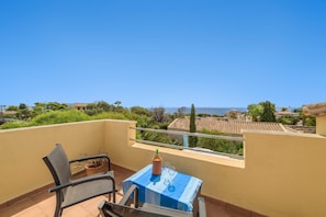 Property grounds -  Vacation Home Casa Folara with Sea View, Pool, Wi-Fi, Terrace & Garden (Cala Llombards)