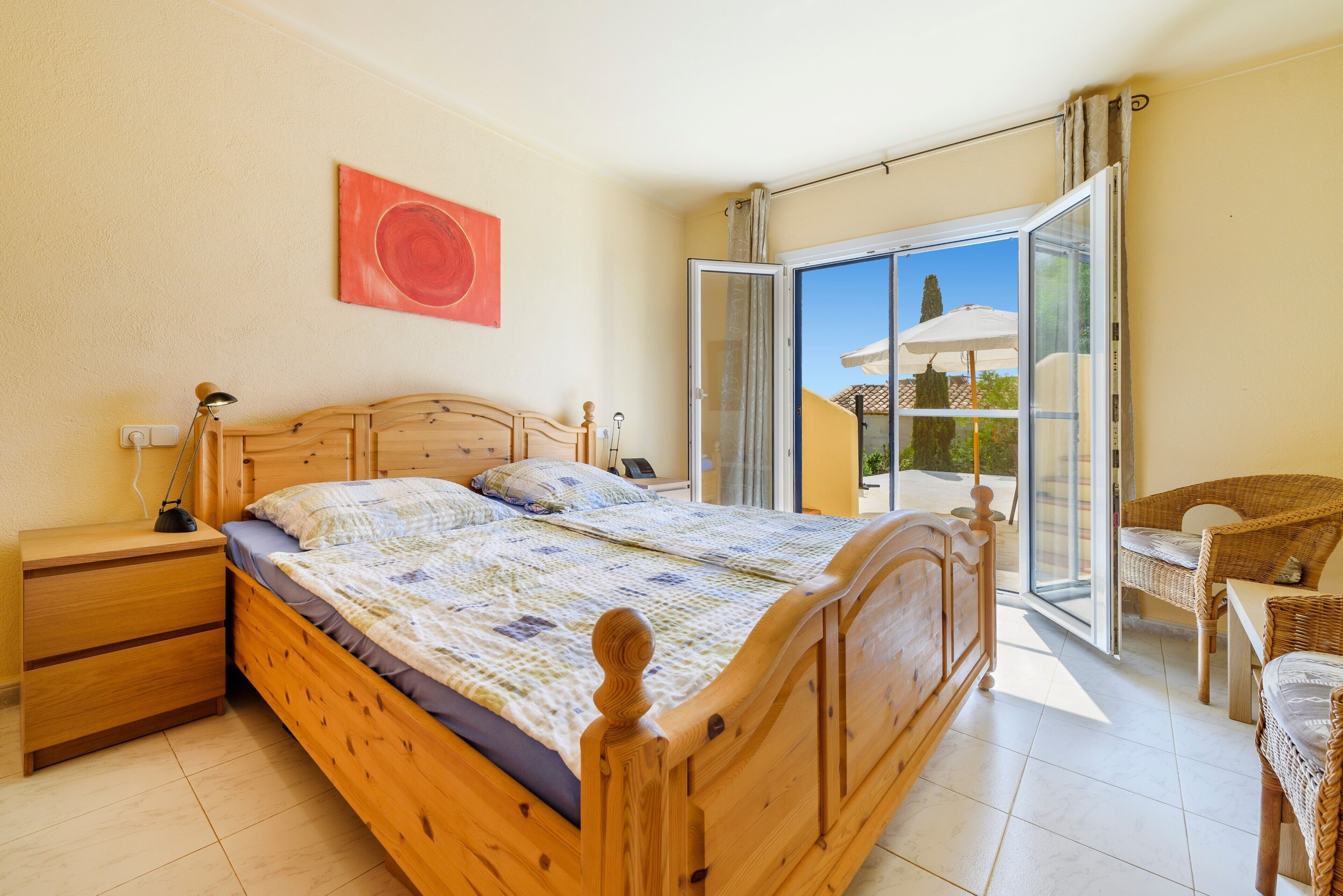 2 chambres, fer et planche à repasser, Wi-Fi gratuit, draps fournis